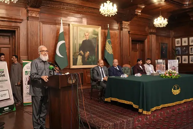 A member of the Pakistan Engineering Council addresses the NSDP ceremony from the podium